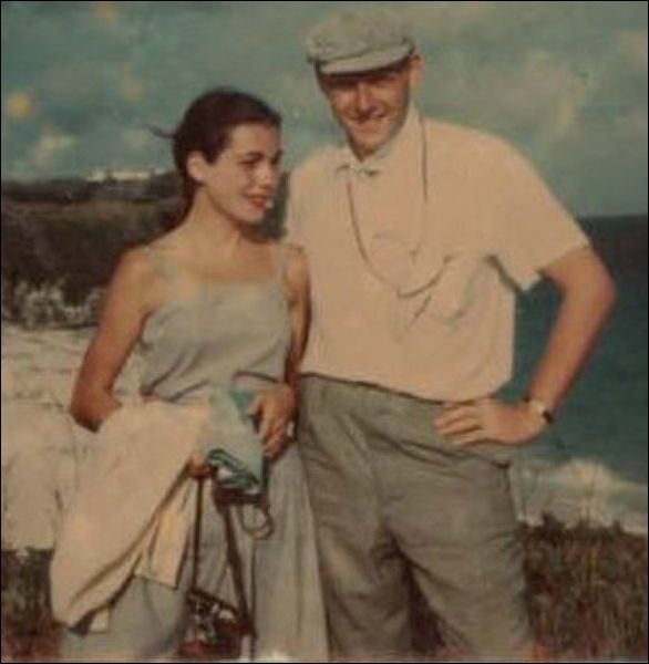 315 Dr Bill Jepson and Marg Carrothers honeymoon